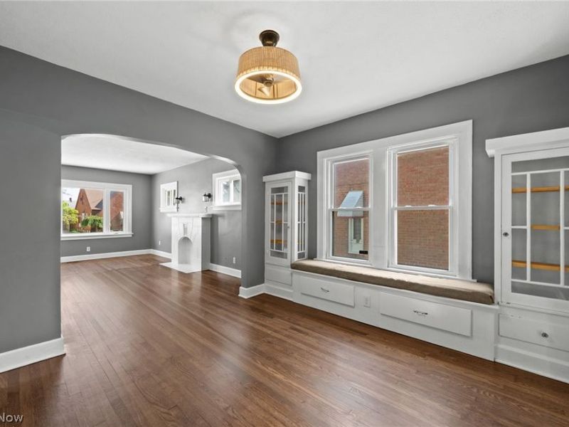 5601 Archmere Avenue, Cleveland, OH 44144 Photo 10