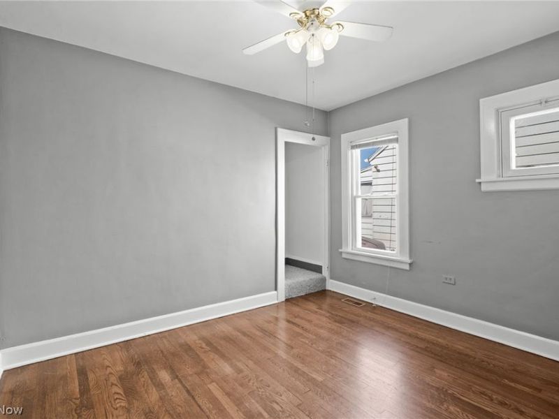 5601 Archmere Avenue, Cleveland, OH 44144 Photo 18