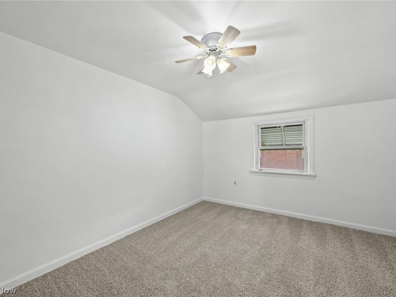 5601 Archmere Avenue, Cleveland, OH 44144 Photo 23