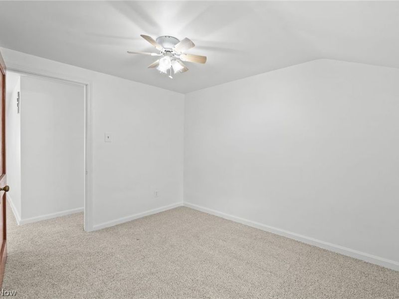 5601 Archmere Avenue, Cleveland, OH 44144 Photo 24