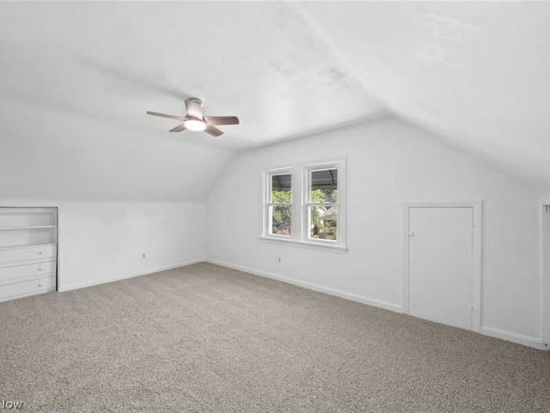 5601 Archmere Avenue, Cleveland, OH 44144 Photo 25