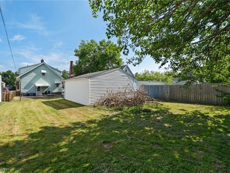 5601 Archmere Avenue, Cleveland, OH 44144 Photo 31
