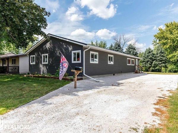 204 E McKinley Street, Jefferson, IA 50129