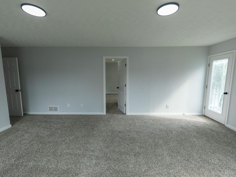 512 N Warren Avenue, Columbus, OH 43204 Photo 21