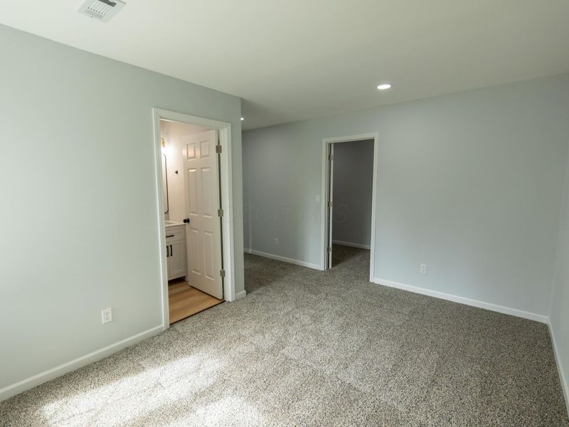 512 N Warren Avenue, Columbus, OH 43204 Photo 27
