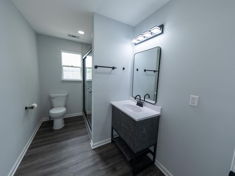 512 N Warren Avenue, Columbus, OH 43204 Photo 33
