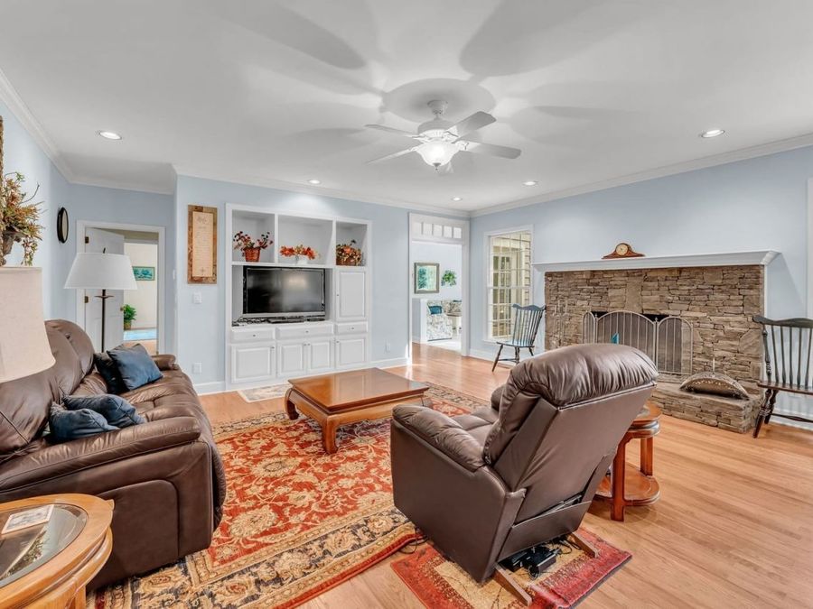 Property Image 25