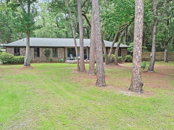 17222 EAGLE BEND Boulevard, Jacksonville, FL 32226