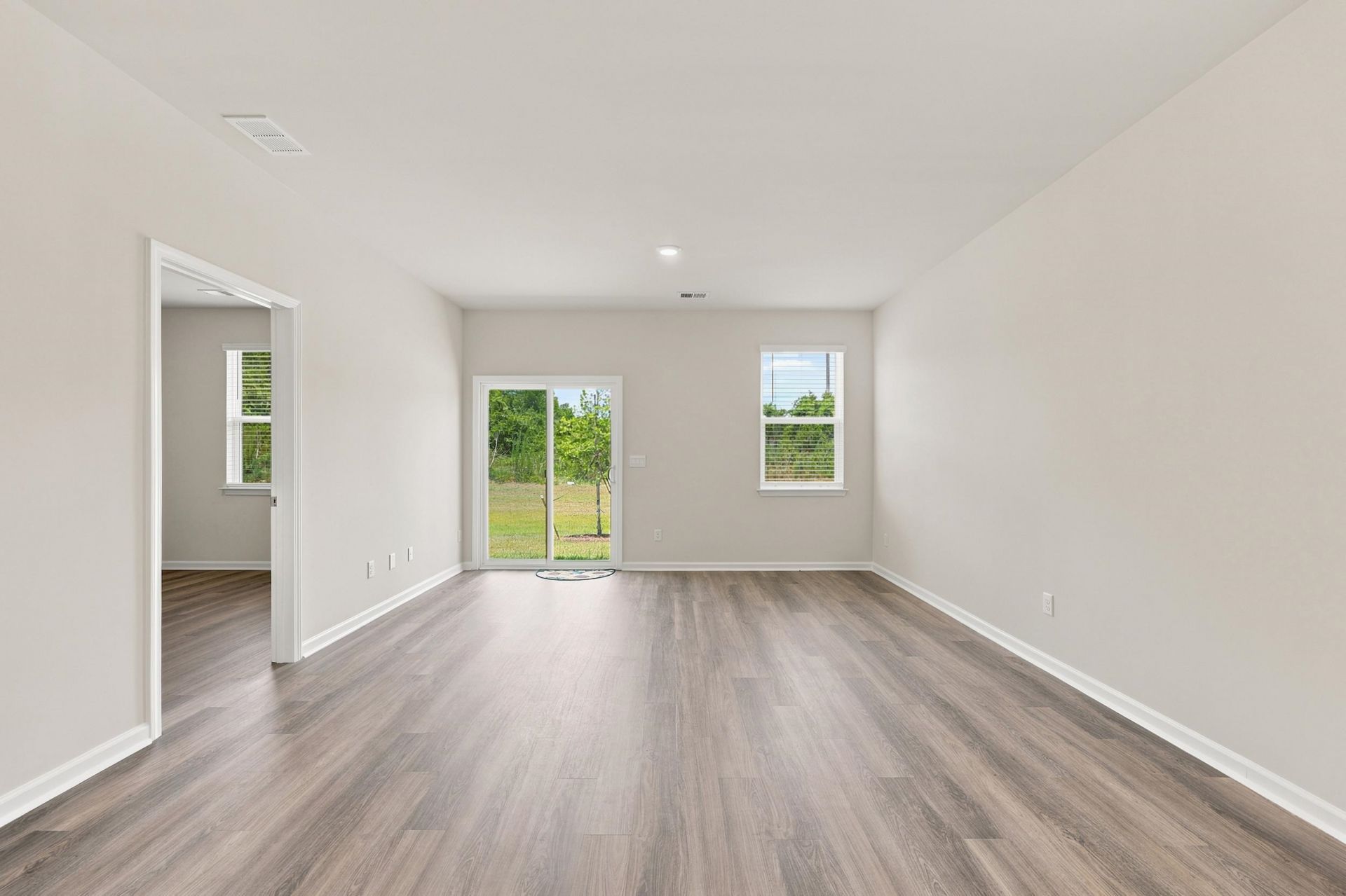 284 Long Beard Way Photo 16