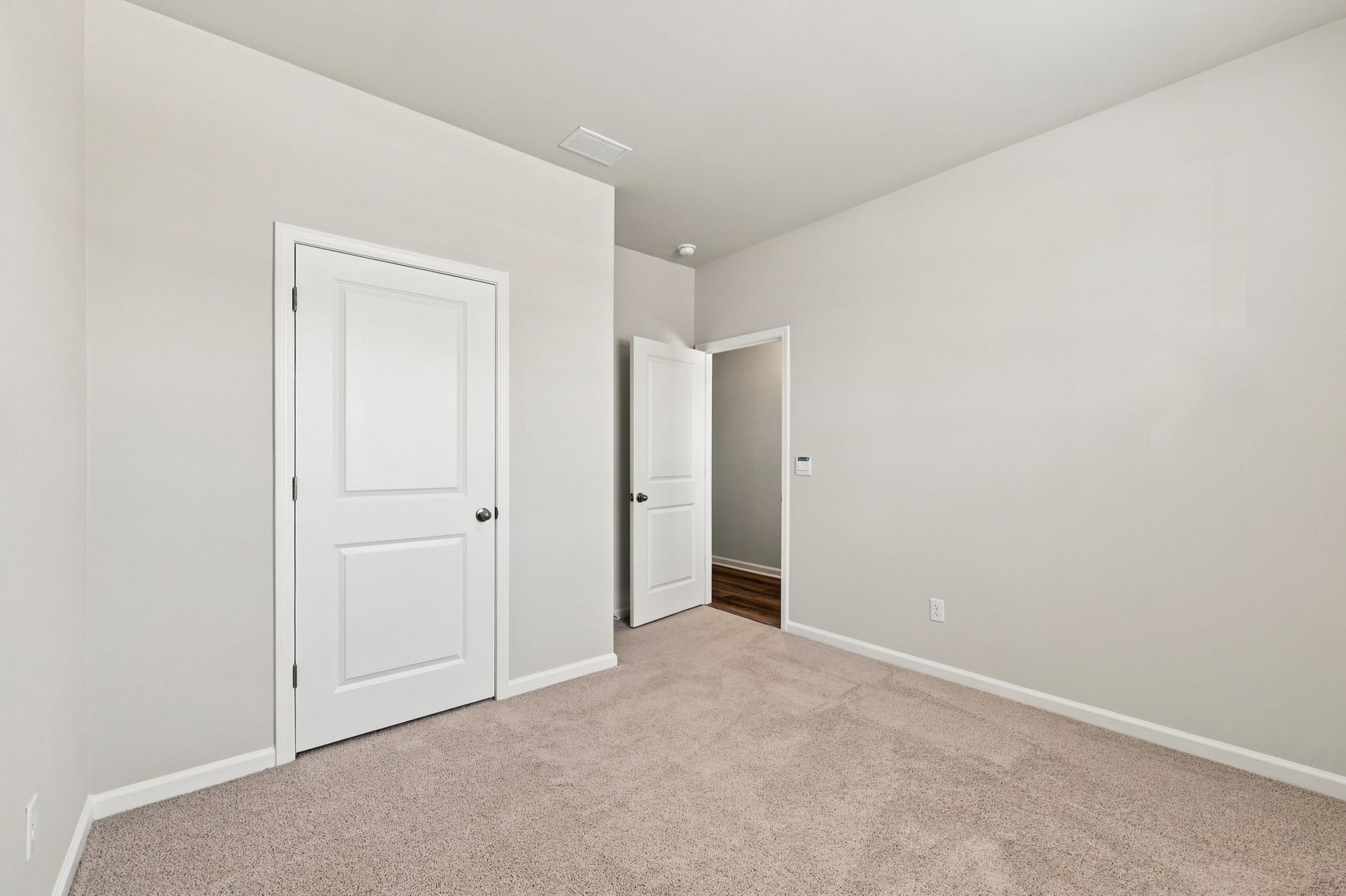 284 Long Beard Way Photo 18