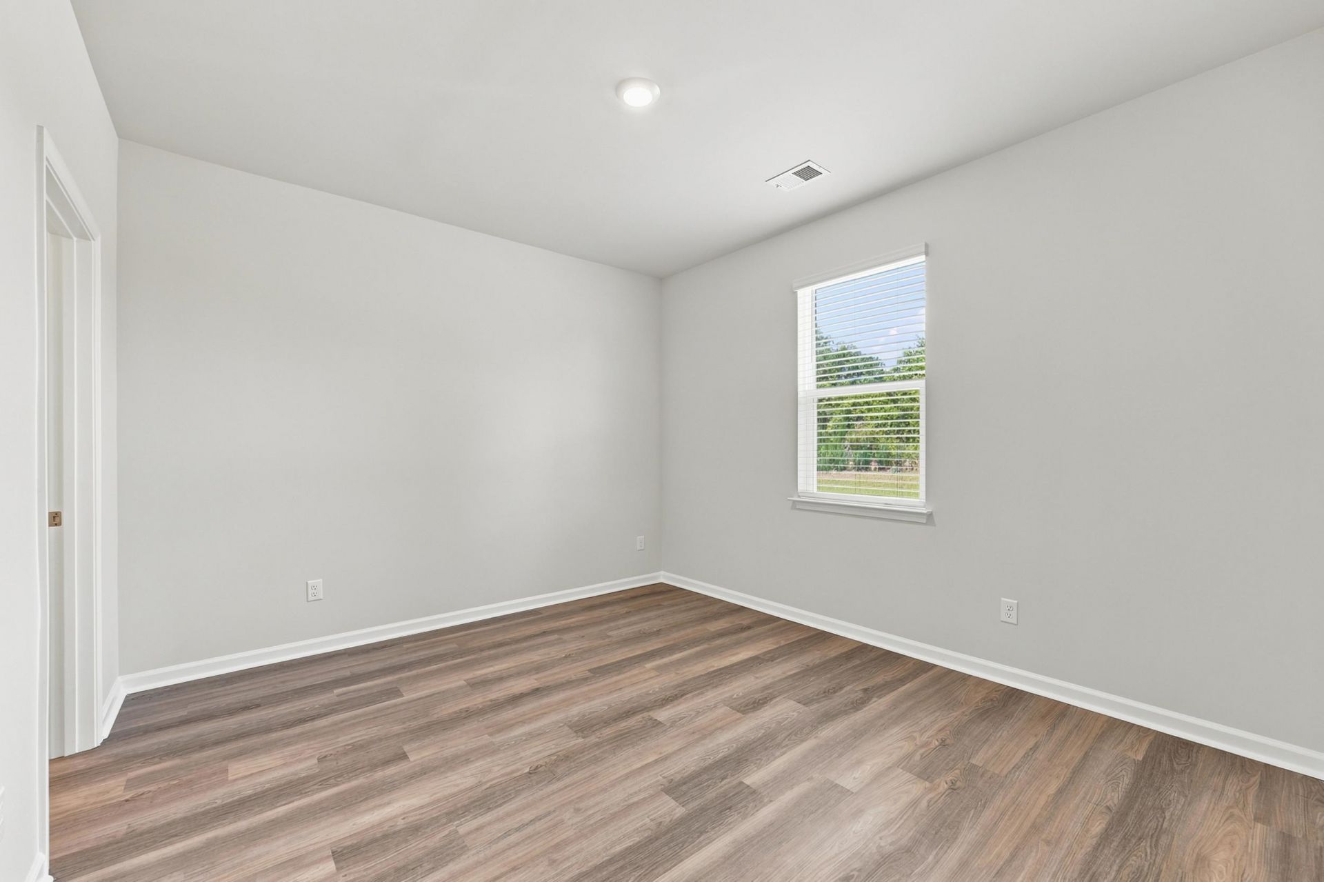 284 Long Beard Way Photo 23