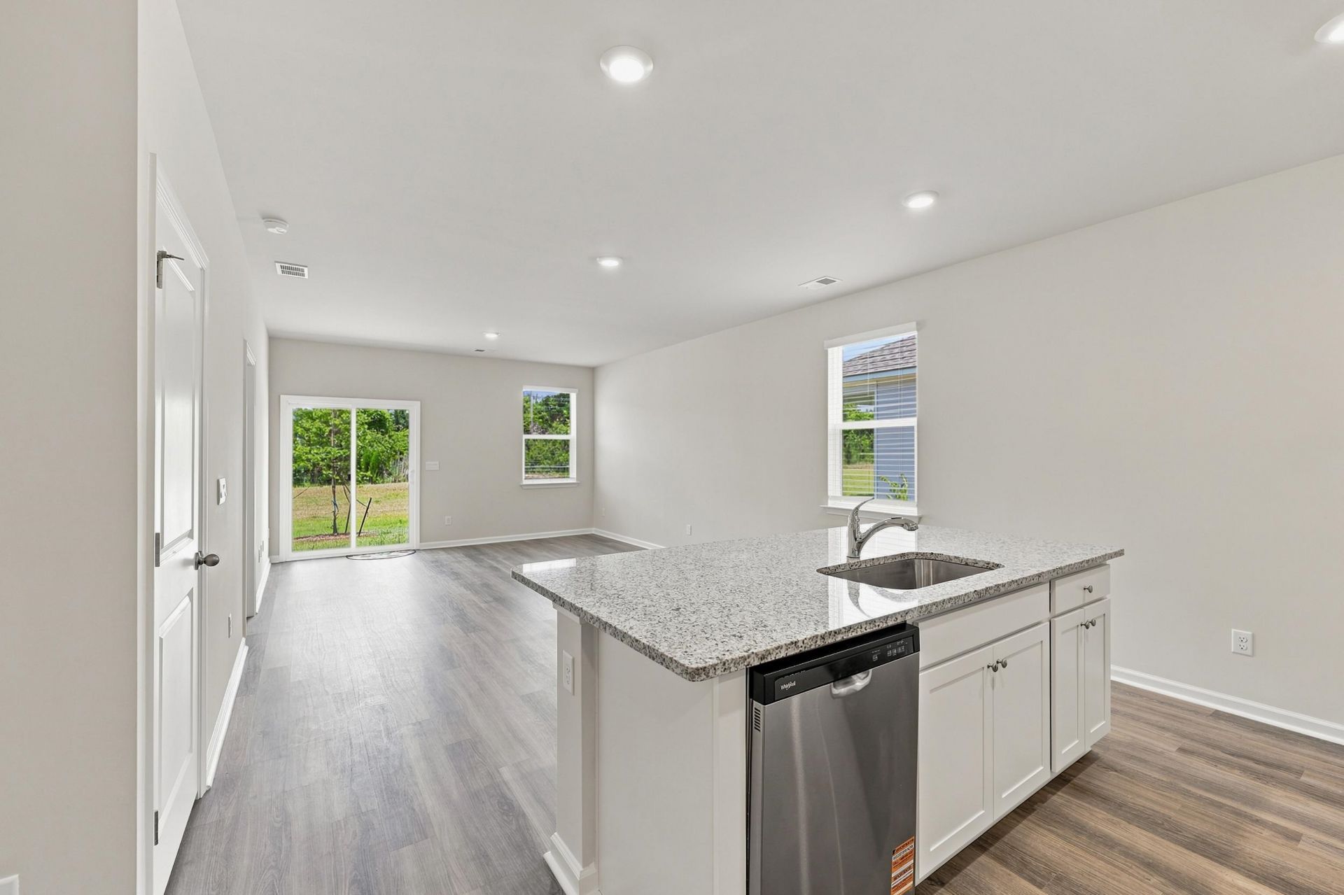 284 Long Beard Way Photo 9