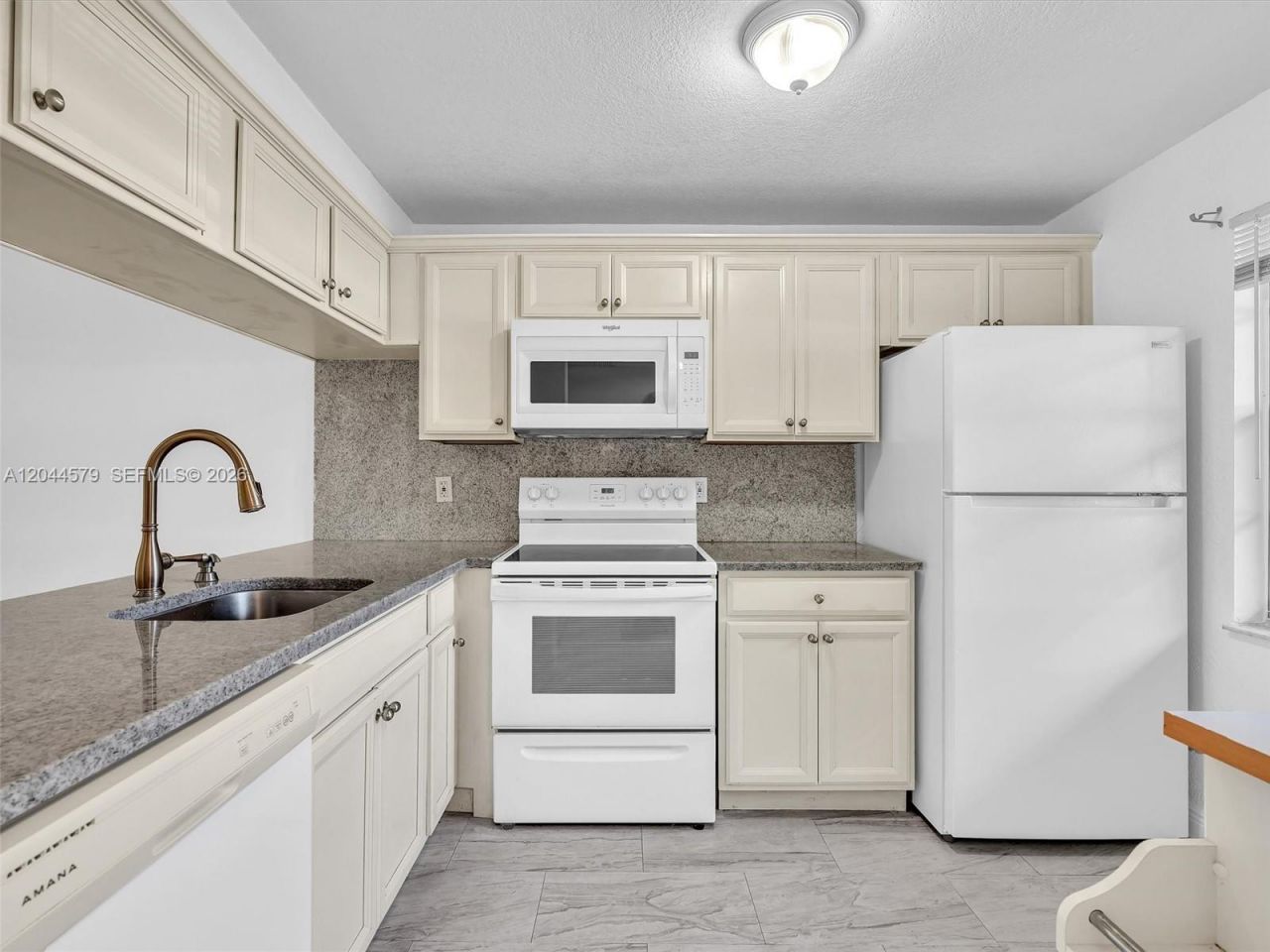 1212 SE Bahama Bnd, Unit G1, Coconut Creek, FL 33066 Photo