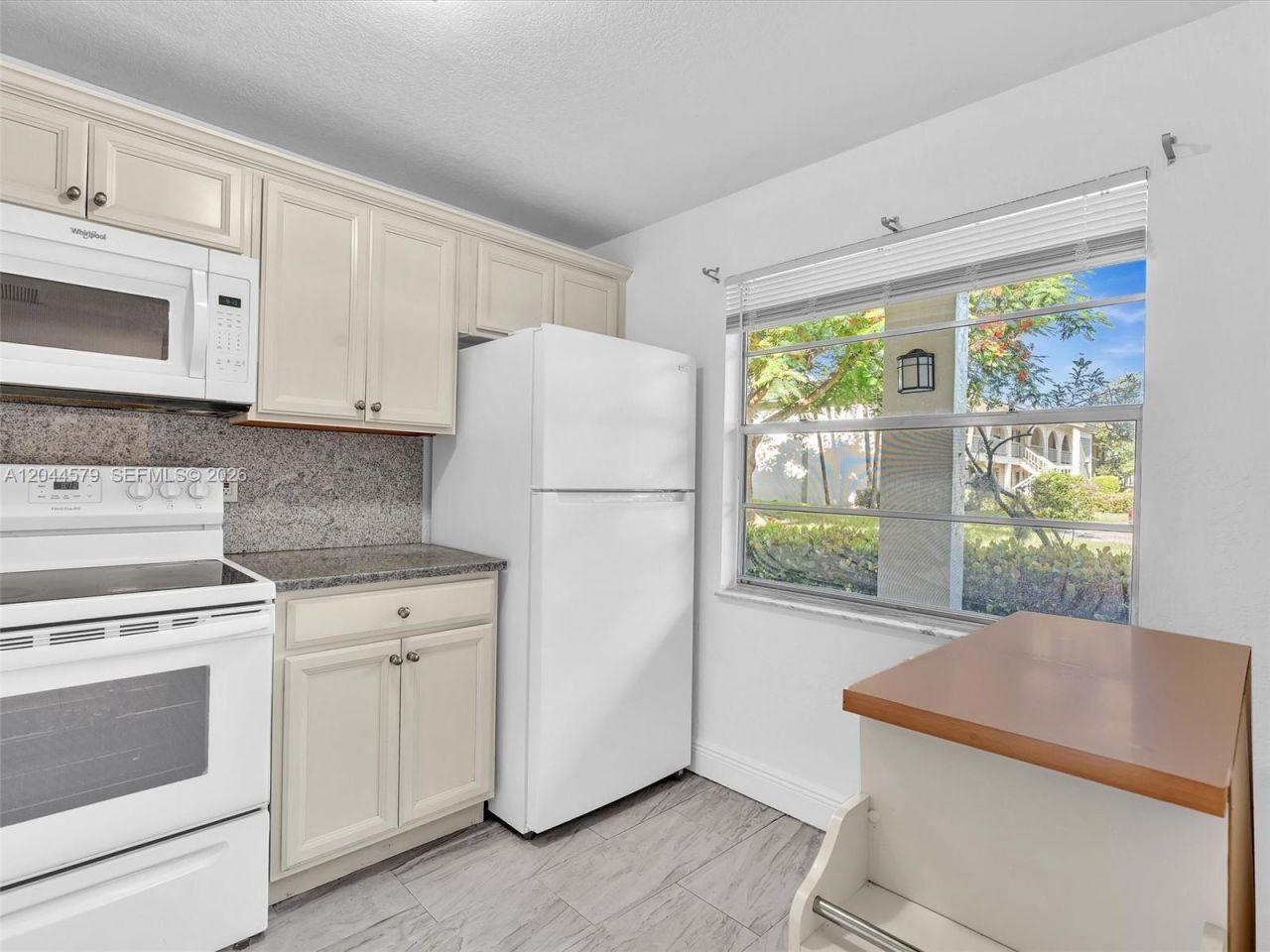 1212 SE Bahama Bnd, Unit G1, Coconut Creek, FL 33066 Photo