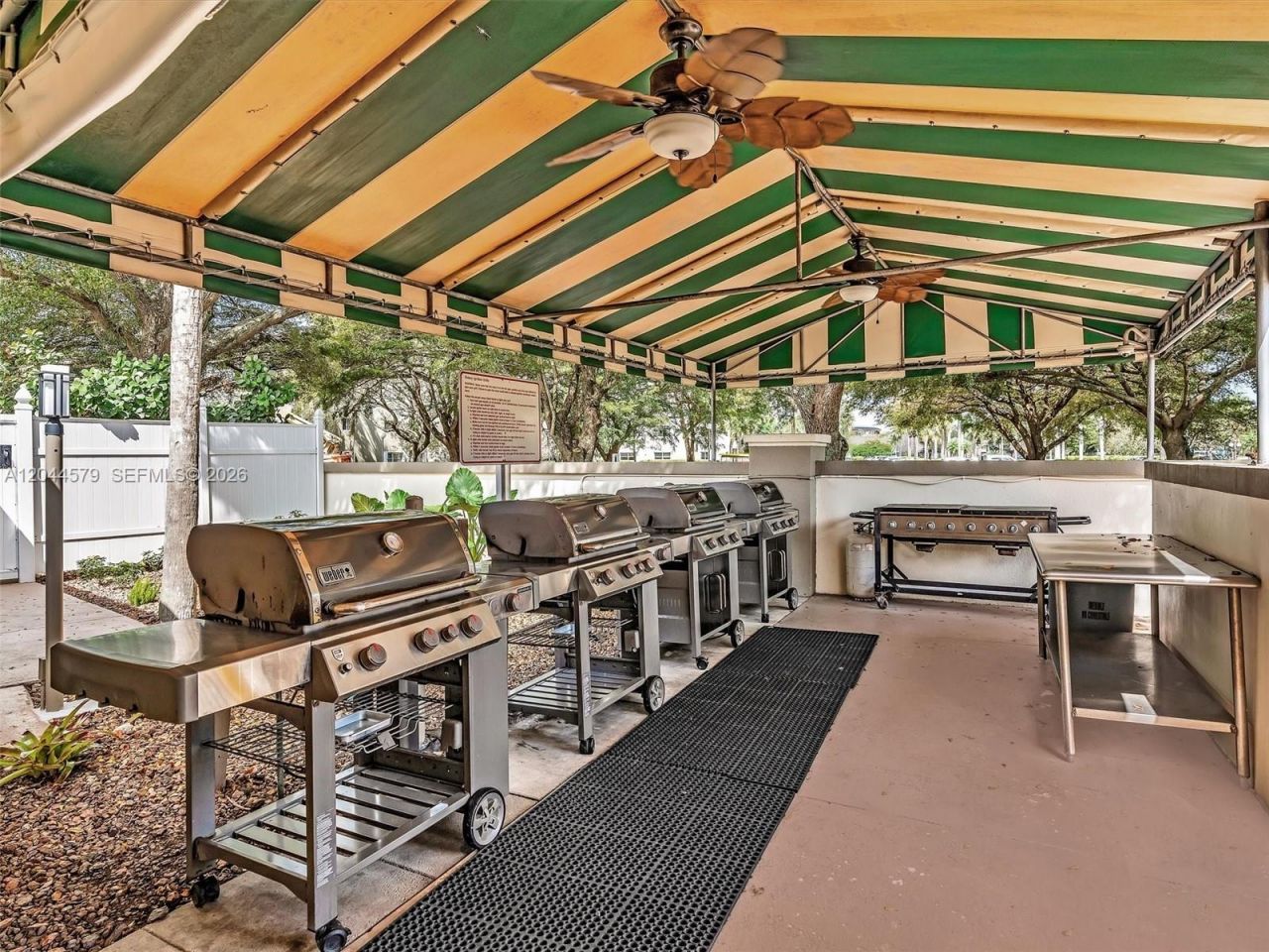 1212 SE Bahama Bnd, Unit G1, Coconut Creek, FL 33066 Photo