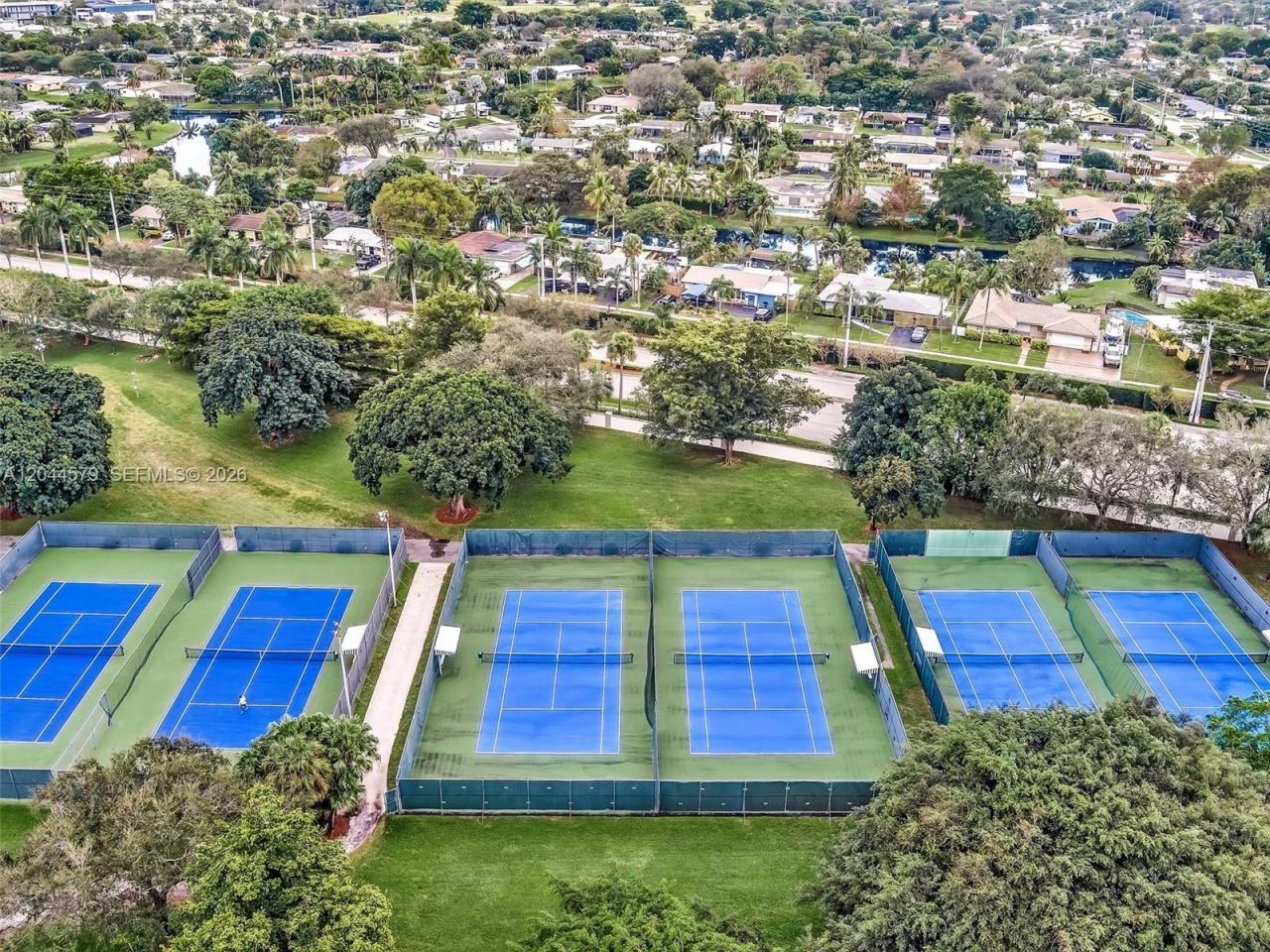 1212 SE Bahama Bnd, Unit G1, Coconut Creek, FL 33066 Photo