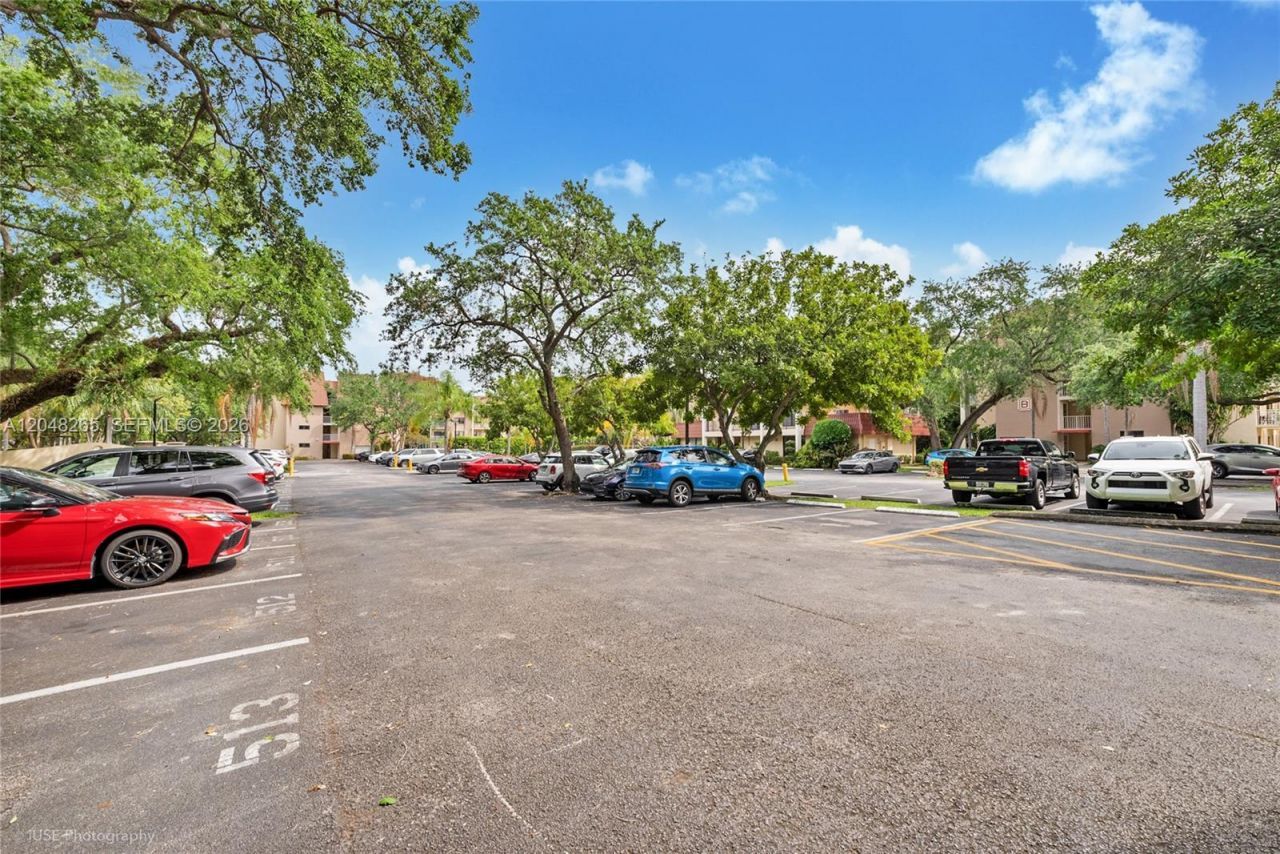 9301 SW 92nd Ave, Unit A304, Miami, FL 33176 Photo