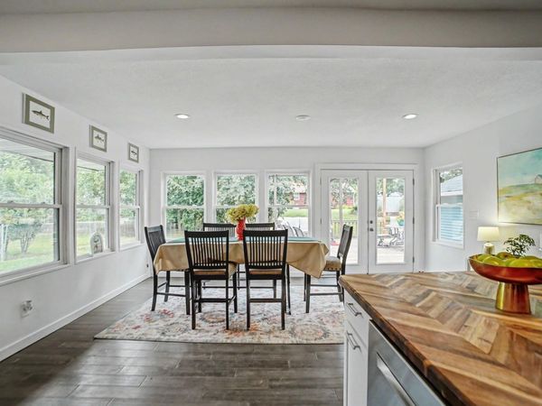 3674 Mcknight Road N, White Bear Lake, MN 55110
