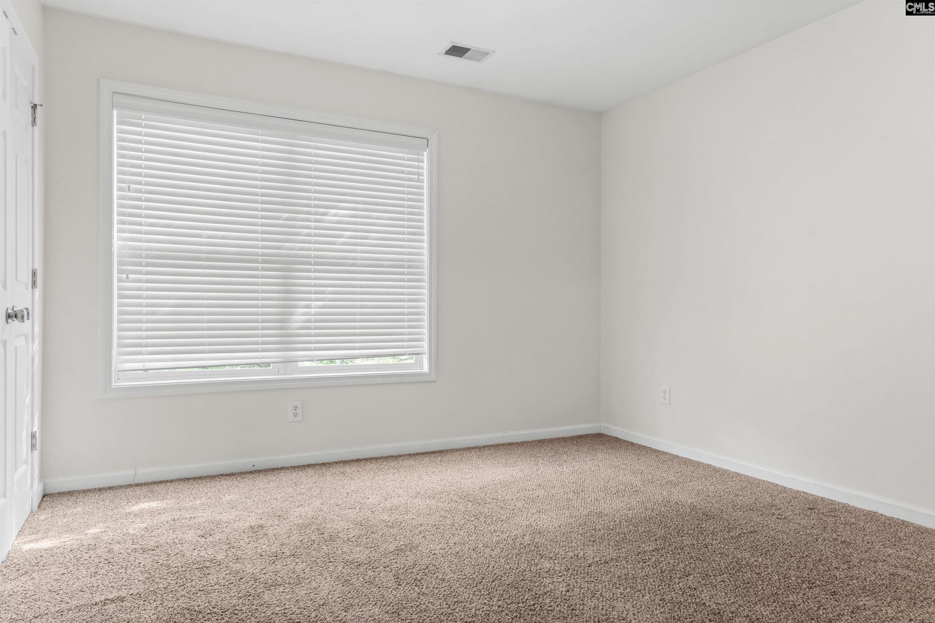 399 Wormwood Lane  Photo 16