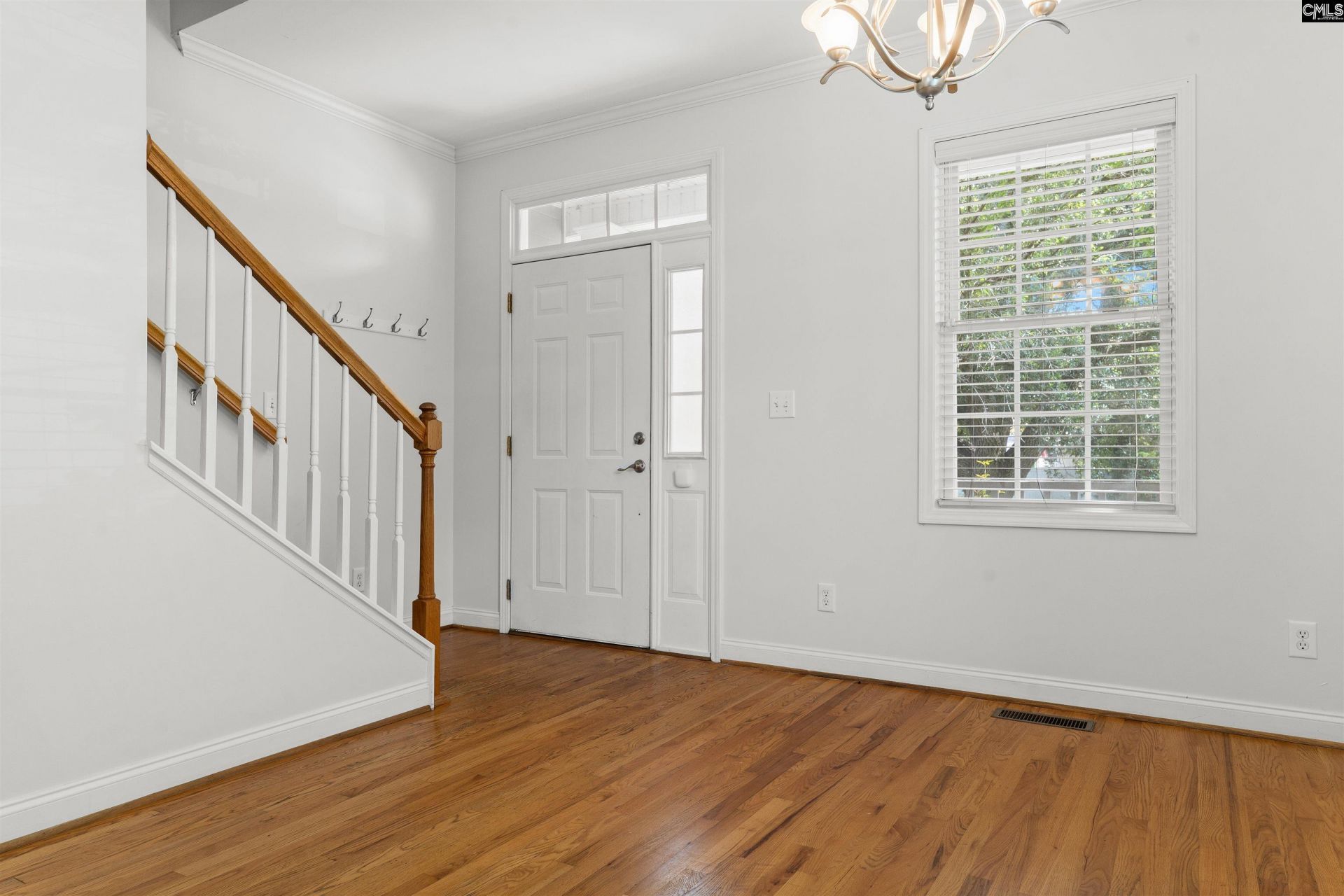 399 Wormwood Lane  Photo 4