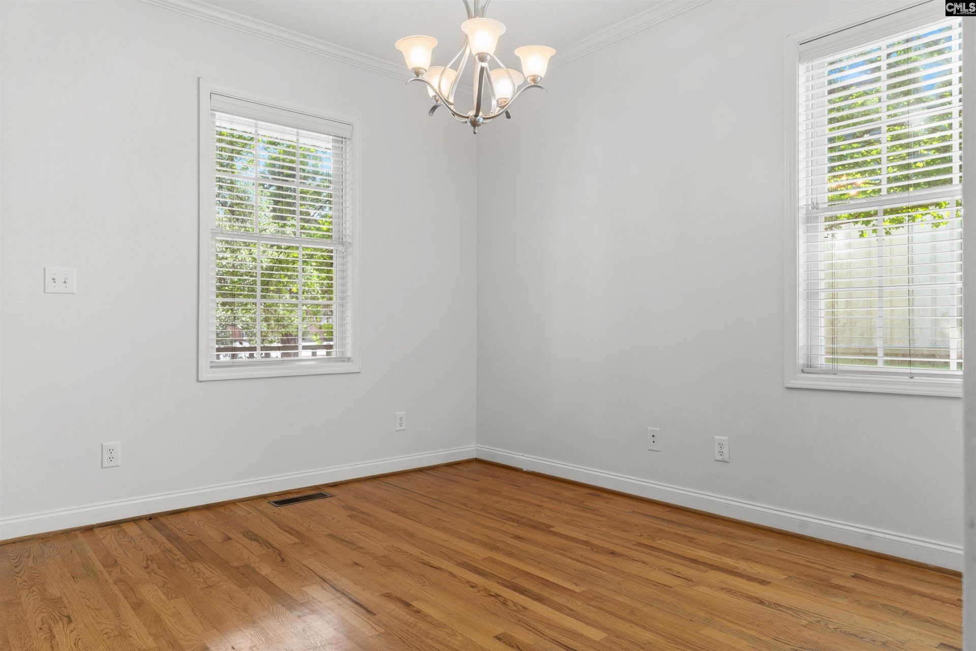 399 Wormwood Lane  Photo 9