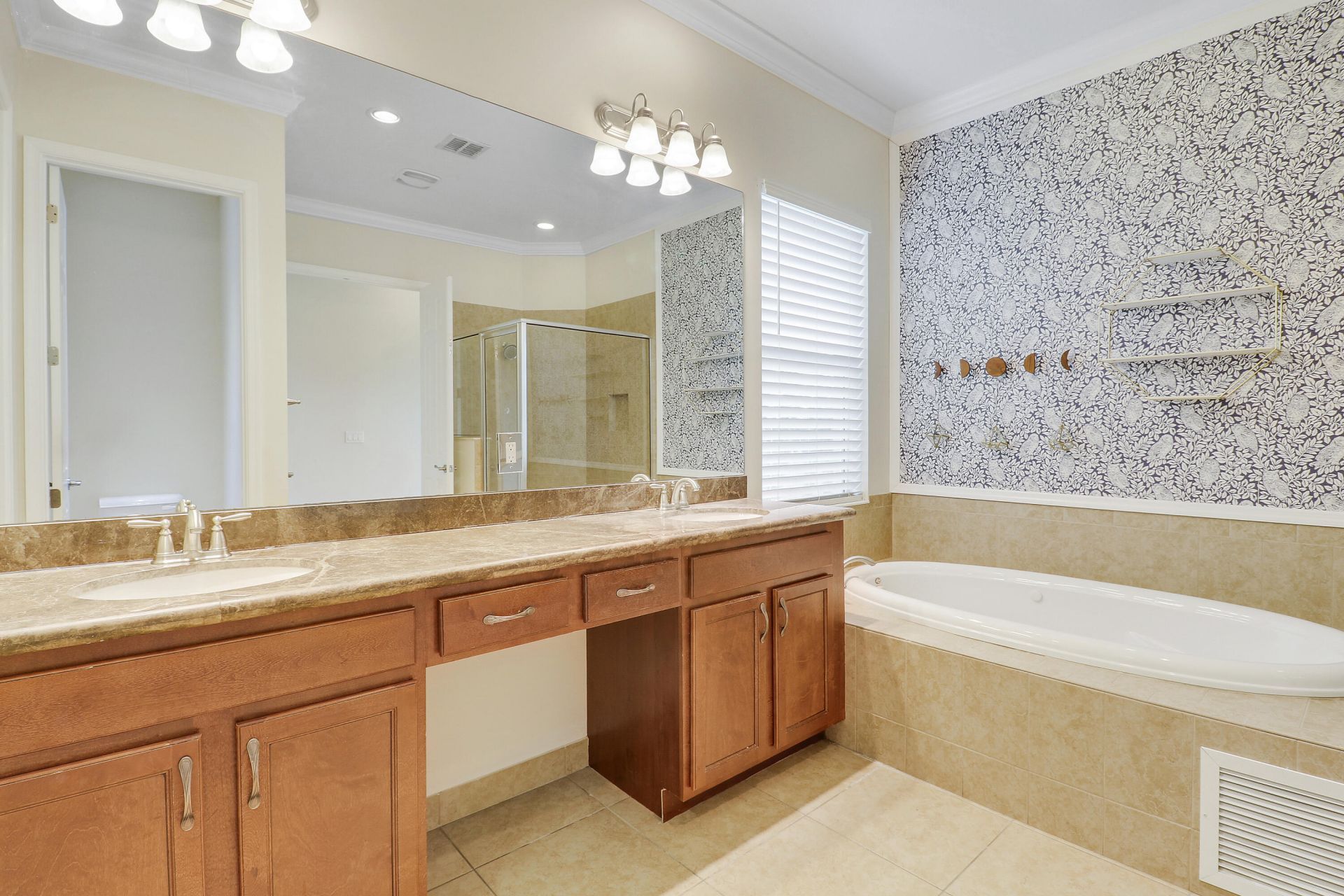 11340 SW Vanderbilt Circle, Port Saint Lucie, FL 34987 Photo