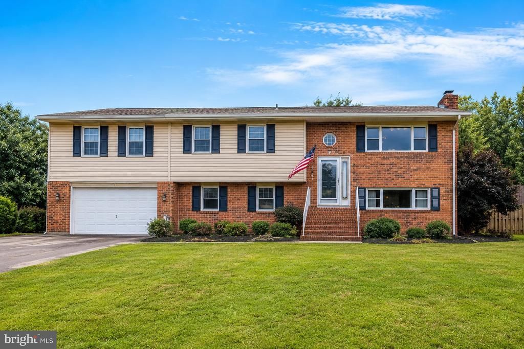 205 ANCHOR LANE , CHESTER, MD 21619