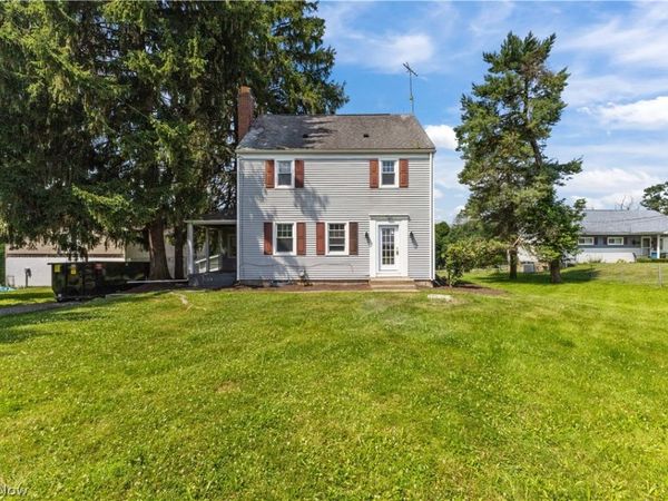 1550 Washington Pike, Wellsburg, WV 26070