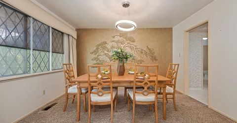 6111 Fordham Way, Sacramento, CA 95831 Photo