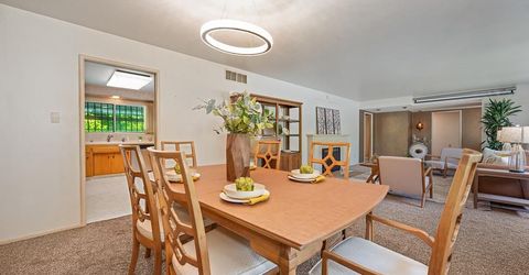 6111 Fordham Way, Sacramento, CA 95831 Photo