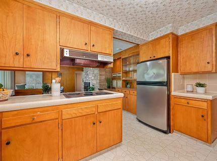 6111 Fordham Way, Sacramento, CA 95831 Photo