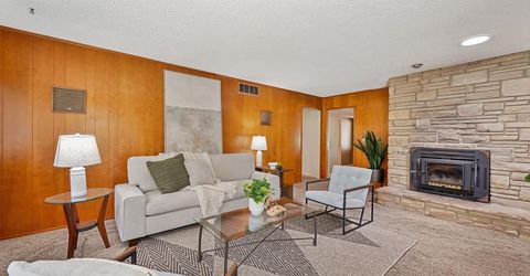 6111 Fordham Way, Sacramento, CA 95831 Photo