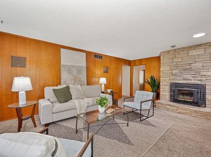 6111 Fordham Way, Sacramento, CA 95831 Photo