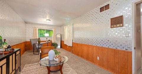 6111 Fordham Way, Sacramento, CA 95831 Photo