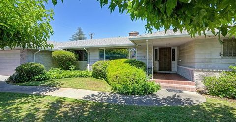 6111 Fordham Way, Sacramento, CA 95831 Photo