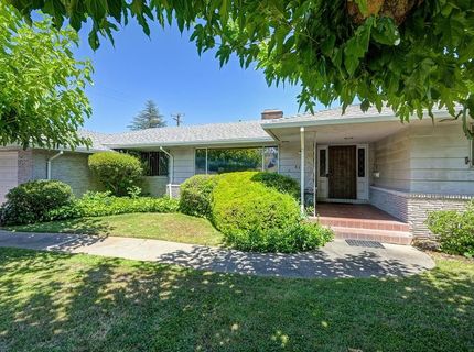 6111 Fordham Way, Sacramento, CA 95831 Photo