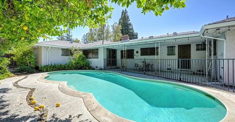 6111 Fordham Way, Sacramento, CA 95831 Photo