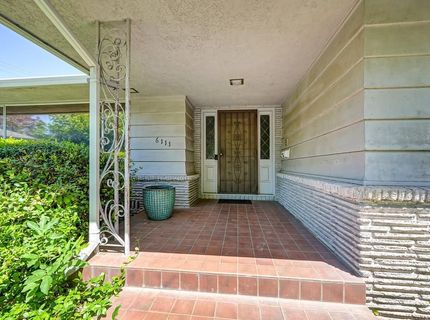 6111 Fordham Way, Sacramento, CA 95831 Photo