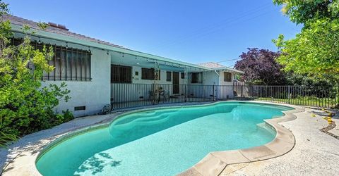 6111 Fordham Way, Sacramento, CA 95831 Photo