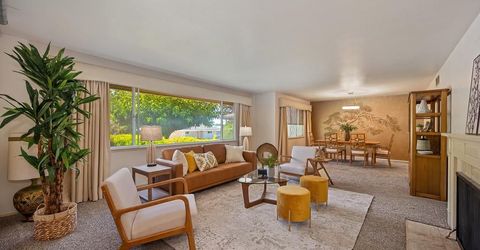 6111 Fordham Way, Sacramento, CA 95831 Photo