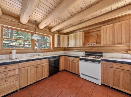 2500 Round Valley Road, Greenville, CA 95947 Photo