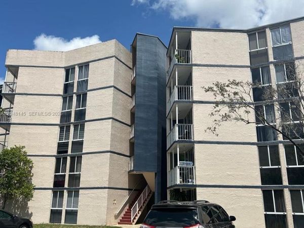 6955 NW 186th St , Unit F505, Hialeah, FL 33015