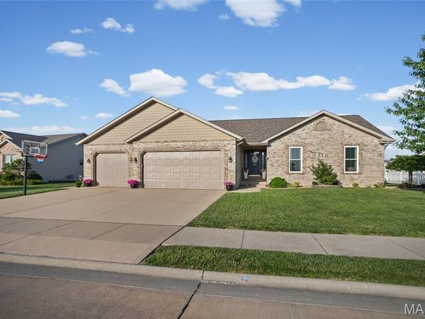 25 Rosin Drive , Highland, IL 62249
