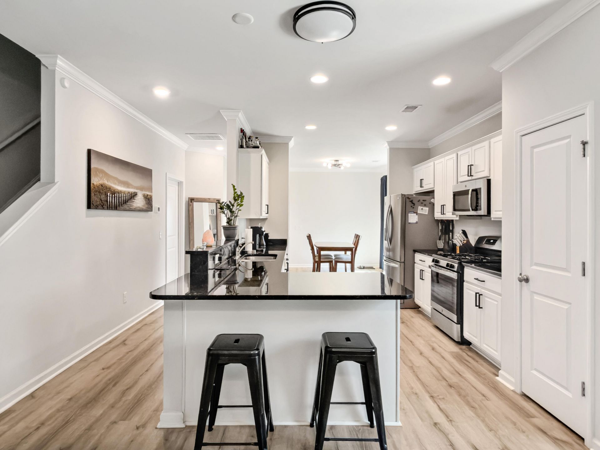 188 Hyrne Drive Photo 15