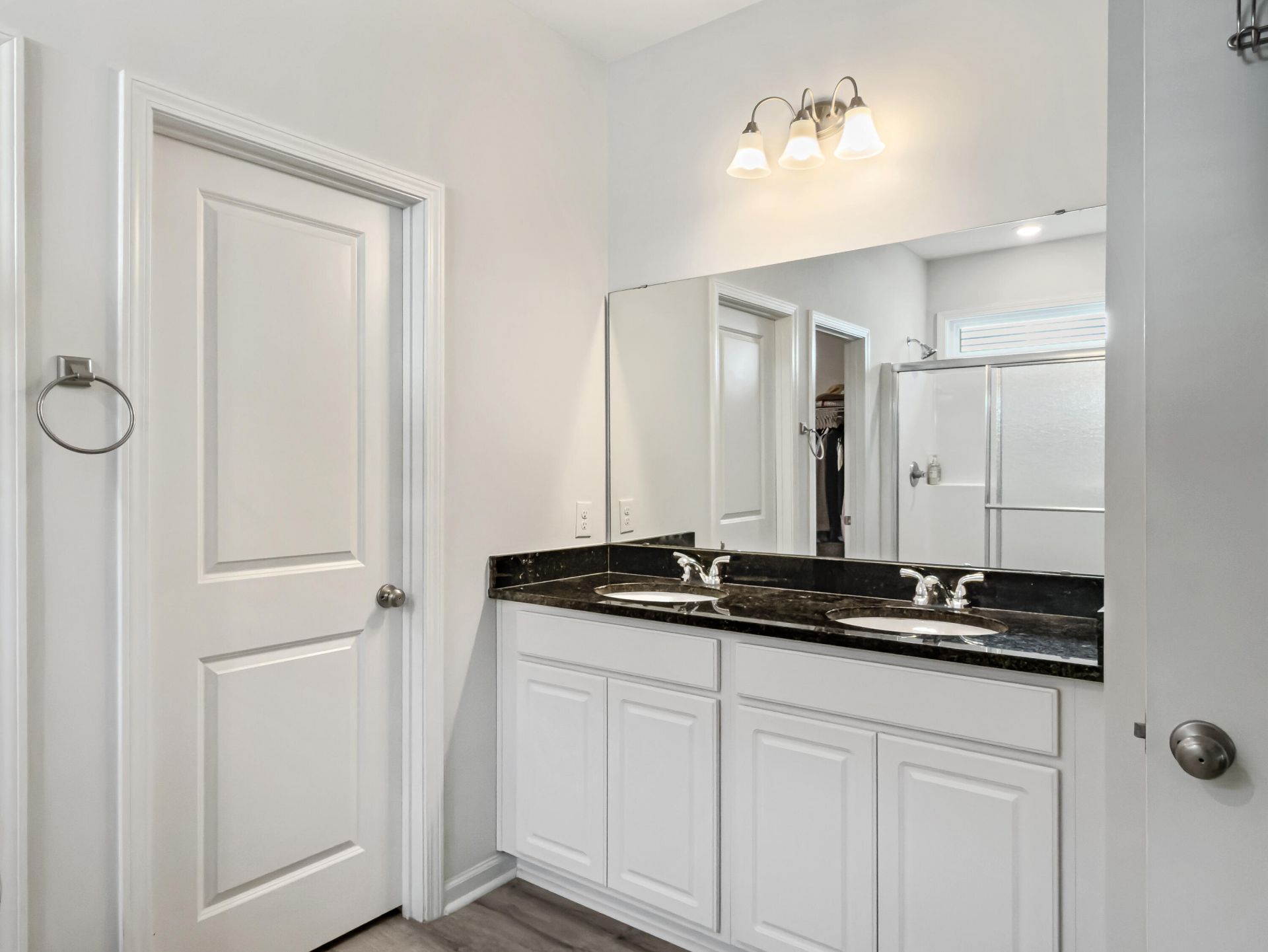 188 Hyrne Drive Photo 23