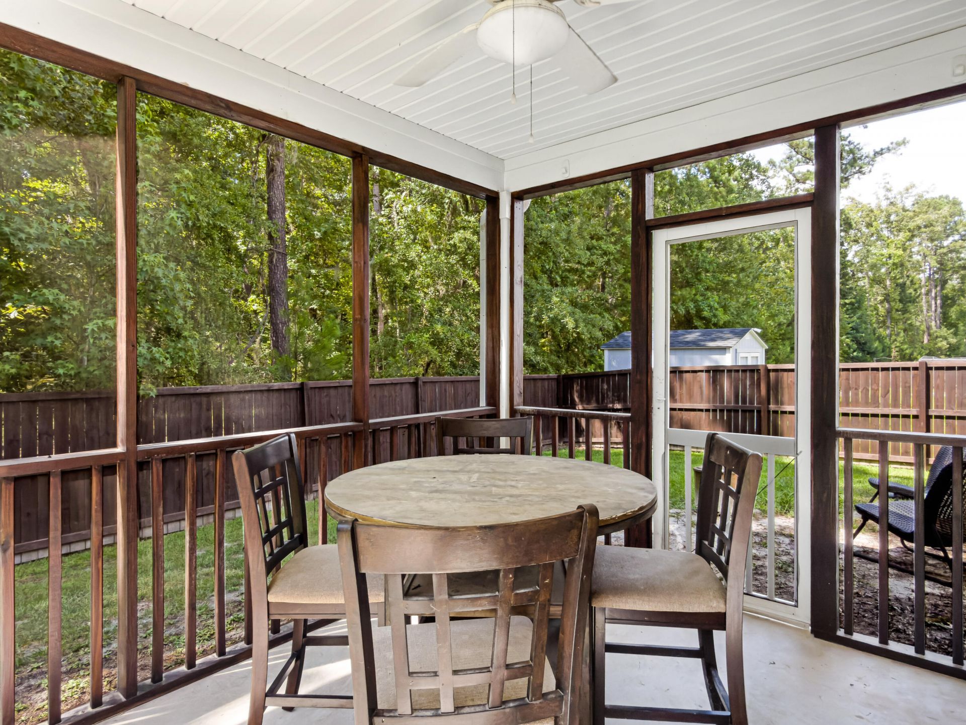188 Hyrne Drive Photo 32