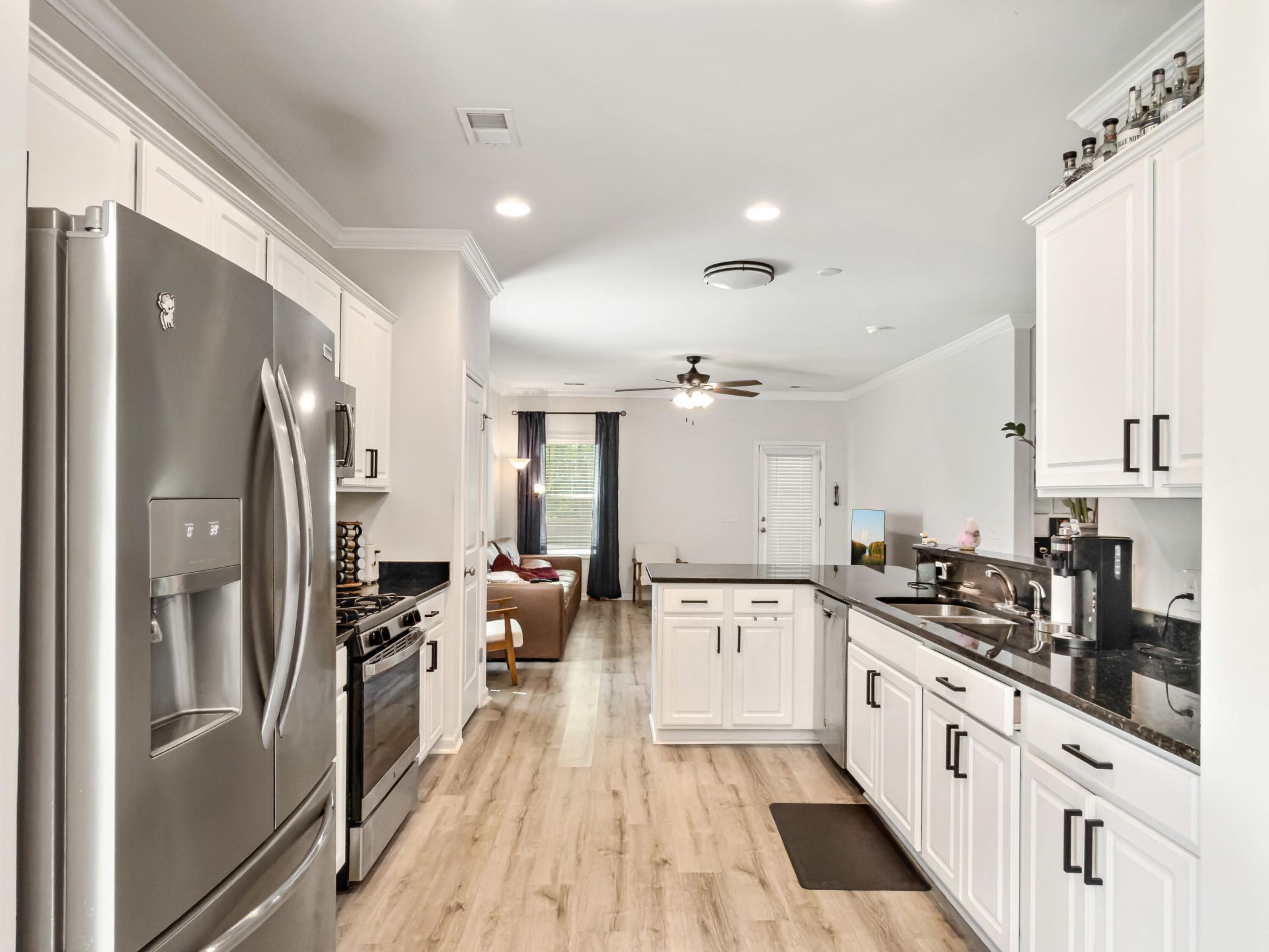 188 Hyrne Drive Photo 7