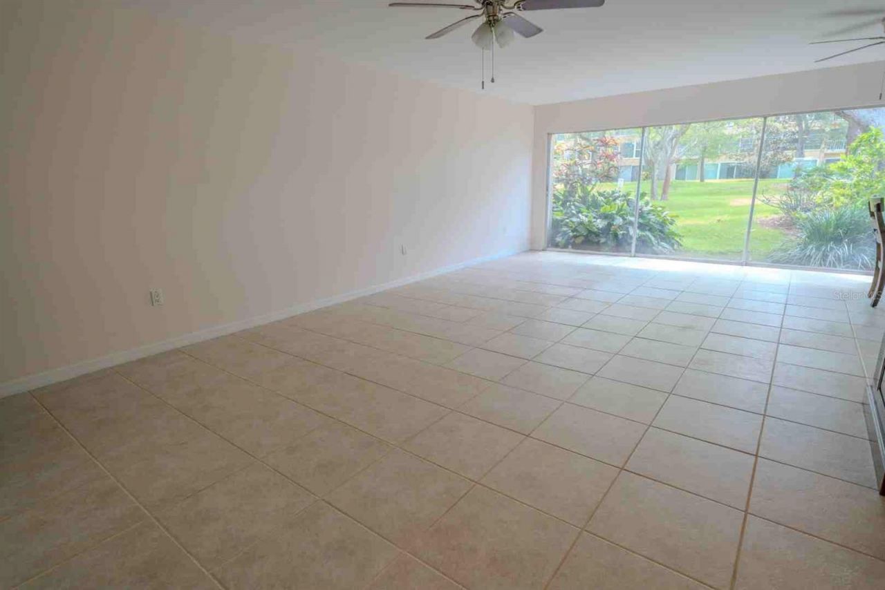 225 Country Club Drive , Unit D142, Largo, FL 33771 Photo