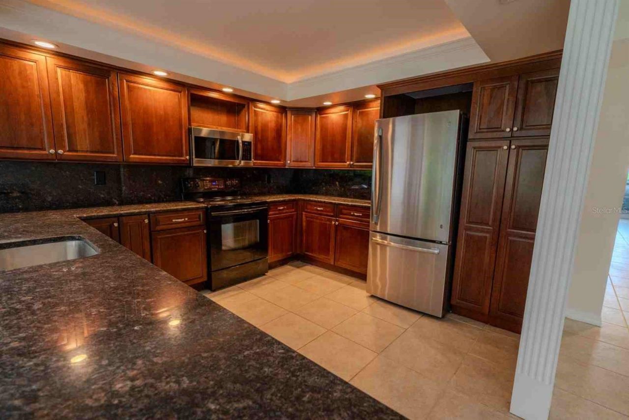 225 Country Club Drive , Unit D142, Largo, FL 33771 Photo