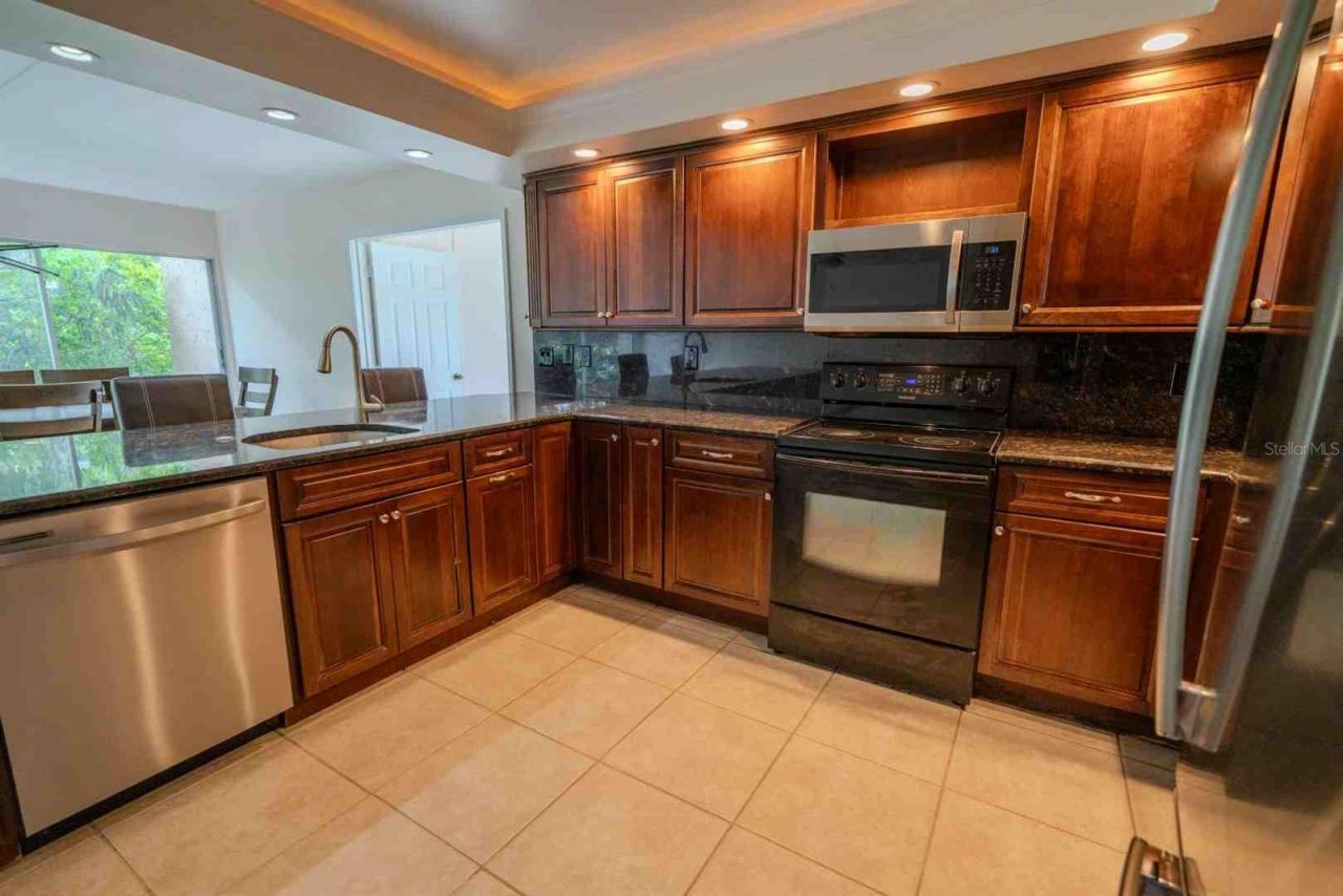 225 Country Club Drive , Unit D142, Largo, FL 33771 Photo